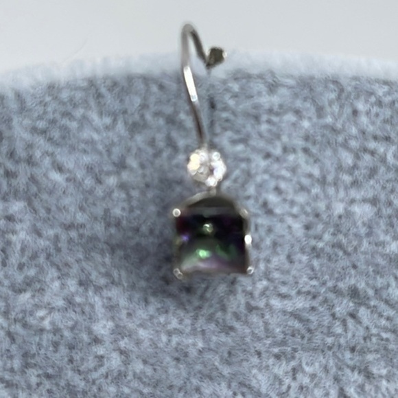 10k real solid white gold earrings reals store - Picture 3 of 8